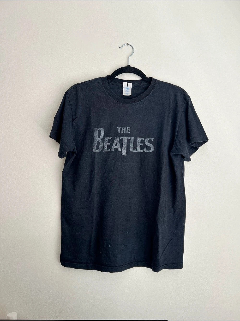 The Beatles Graphic Tee in Black Size Medium